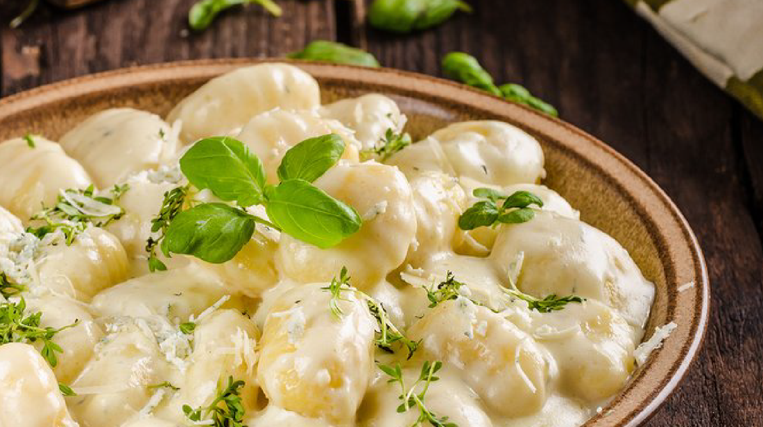 Recipe: Baked Gnocchi with Blue Cheese and Prosciutto Cream Sauce