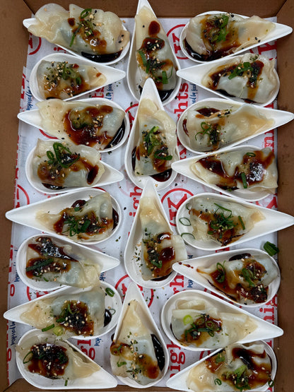 Pork & Chive Dumplings with Chilli Soy Sauce (Hot)